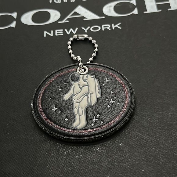 Coach X NASA Space ASTRONAUT Black Multi Leather Bag Charm Rare Star Glitter - Picture 2 of 9